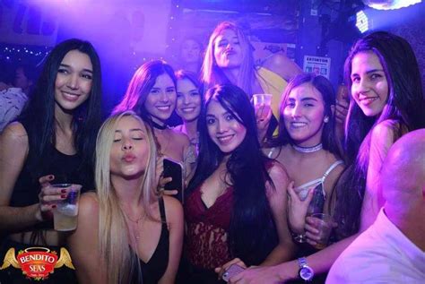 medellin strippers|Top Medellin Strip Club: La Isla